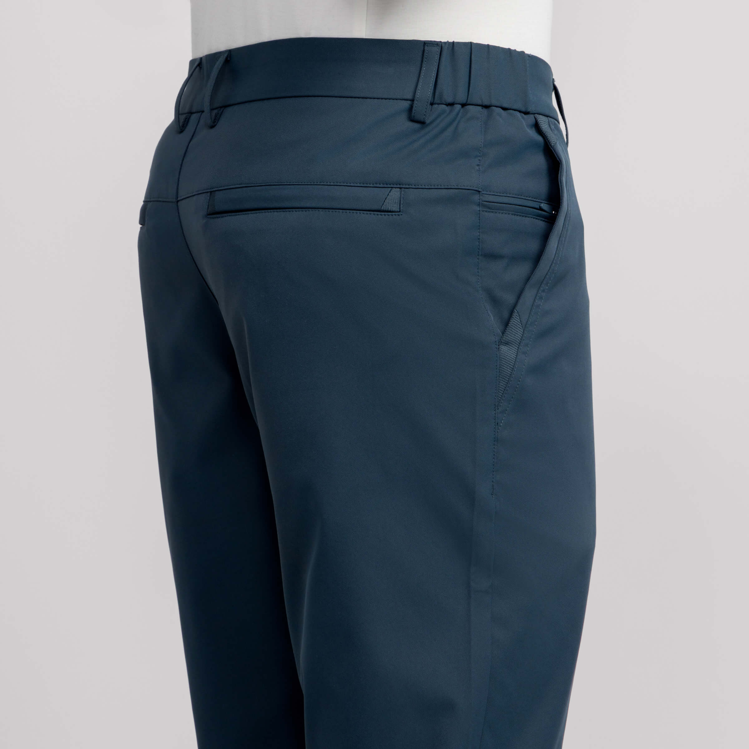 Jetsetter Tech Pant Slim Fit - Image 4